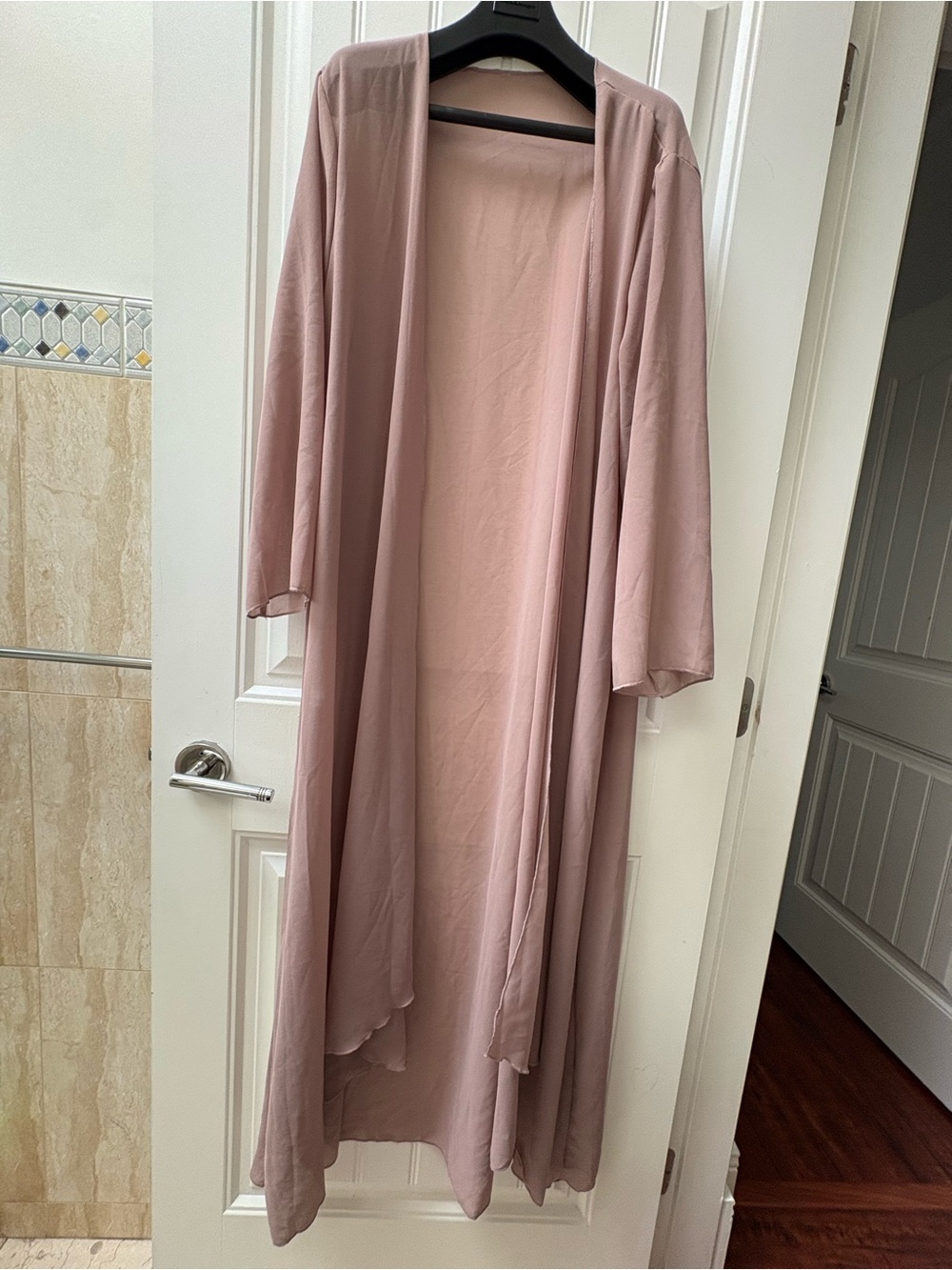 New Women's Long Dusty Pink Kimono Robe- size XL